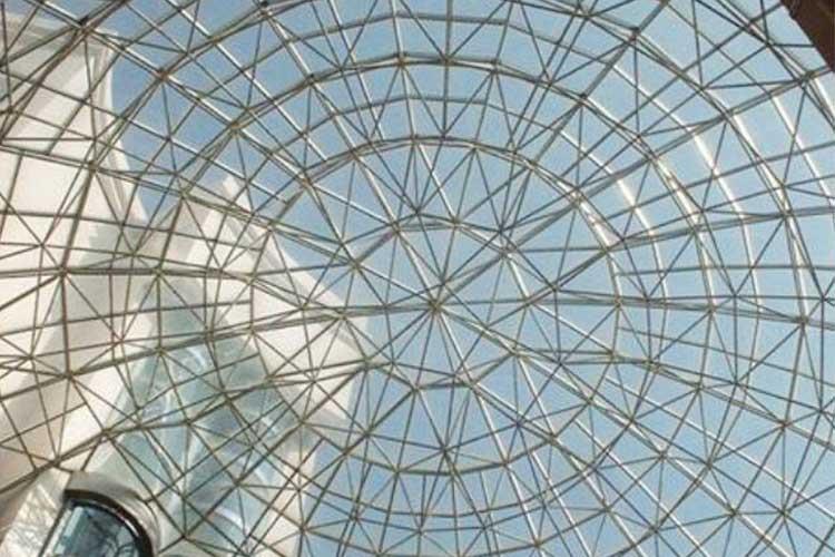 在現(xiàn)場只需要進(jìn)行簡單的拼裝和焊接，大大的節(jié)省了施工時間