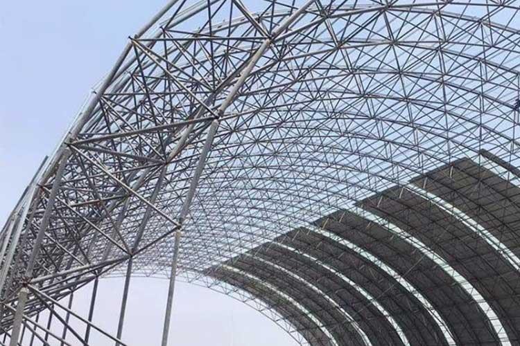 可用作體育館、影劇院、展覽廳、候車廳、體育場看臺雨篷、飛機庫、雙向大柱距車間等建筑的屋蓋