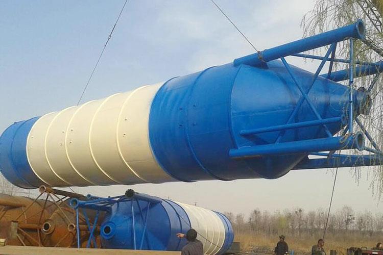 通過(guò)電信號(hào)及時(shí)準(zhǔn)確地反應(yīng)水泥罐中水泥或其它粉料的儲(chǔ)存情況